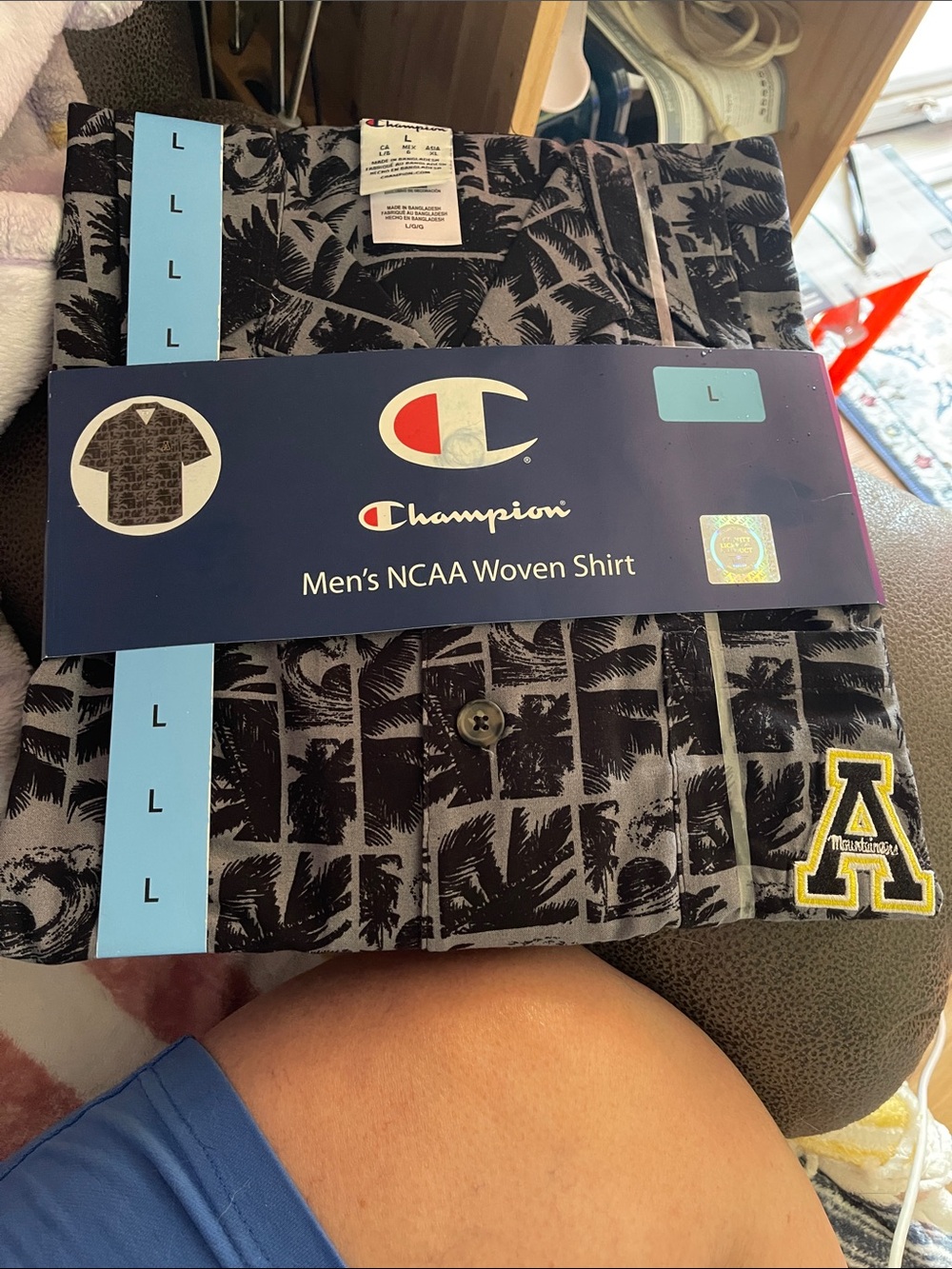Champion Men's Woven Shirt - Black & Gray Palm Print
